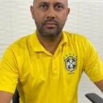 Foto do vereador, homem negro
